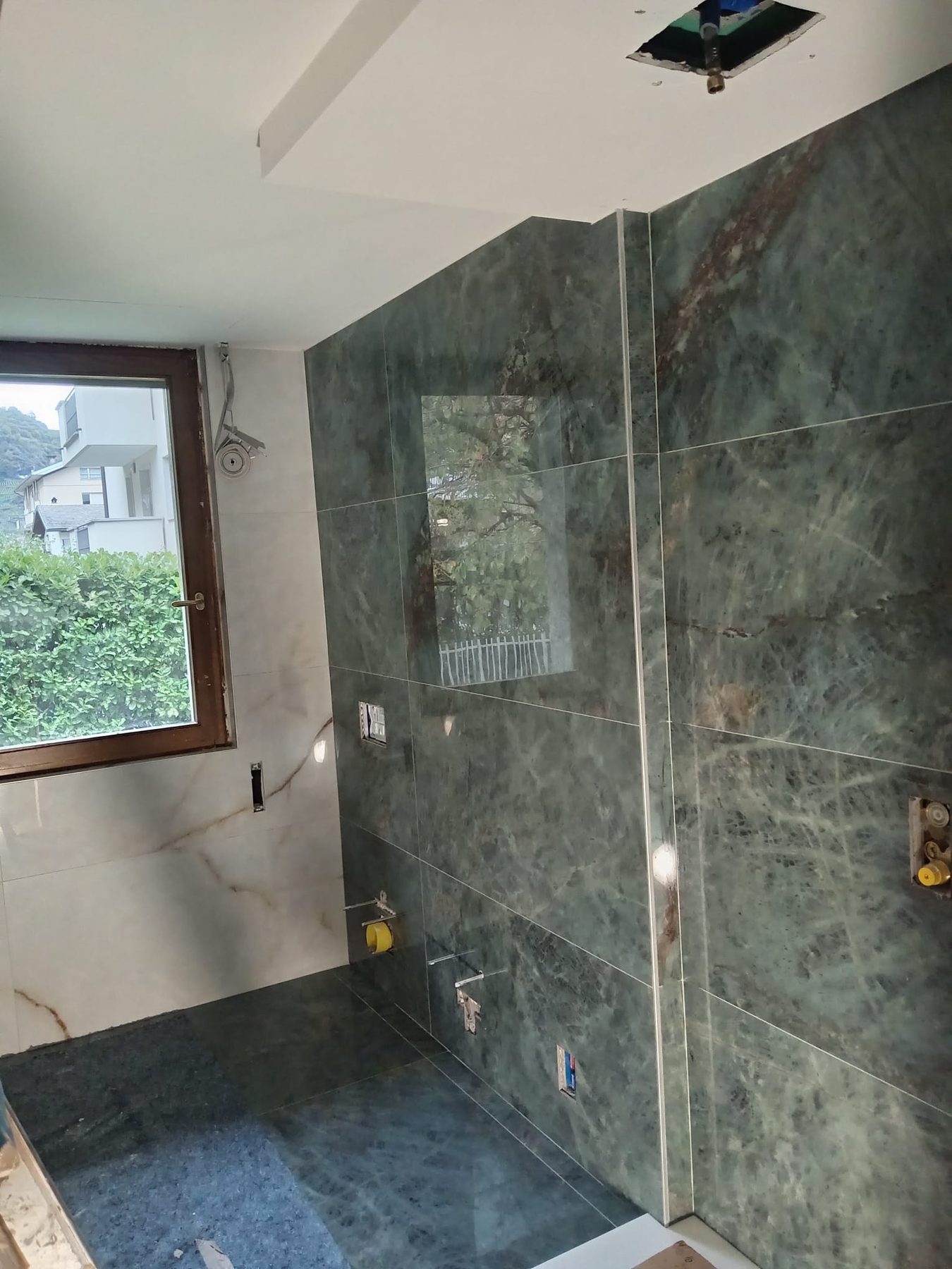 Bagno effetto marmo
